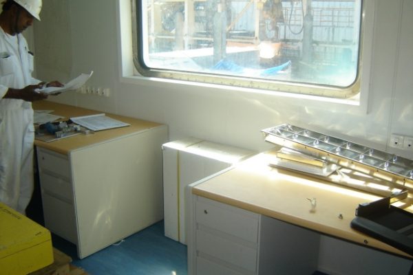 lvl 3 - office 2 desks-1636480340
